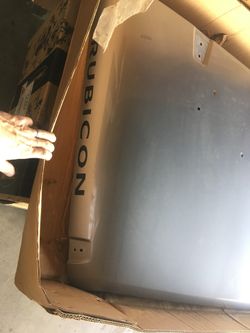Jeep rubicon hood. 2016 3.6 L