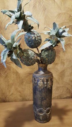 Silk Pineapple Plant Stems