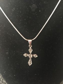 935 Italy Sterling silver FAS NECKLACE with marcasite cross charm $15