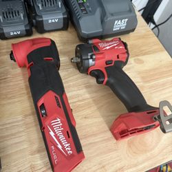 Milwaukee Power Drill 
