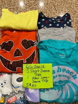 😀short sleeve tops and one long sleeve girls size 14😀