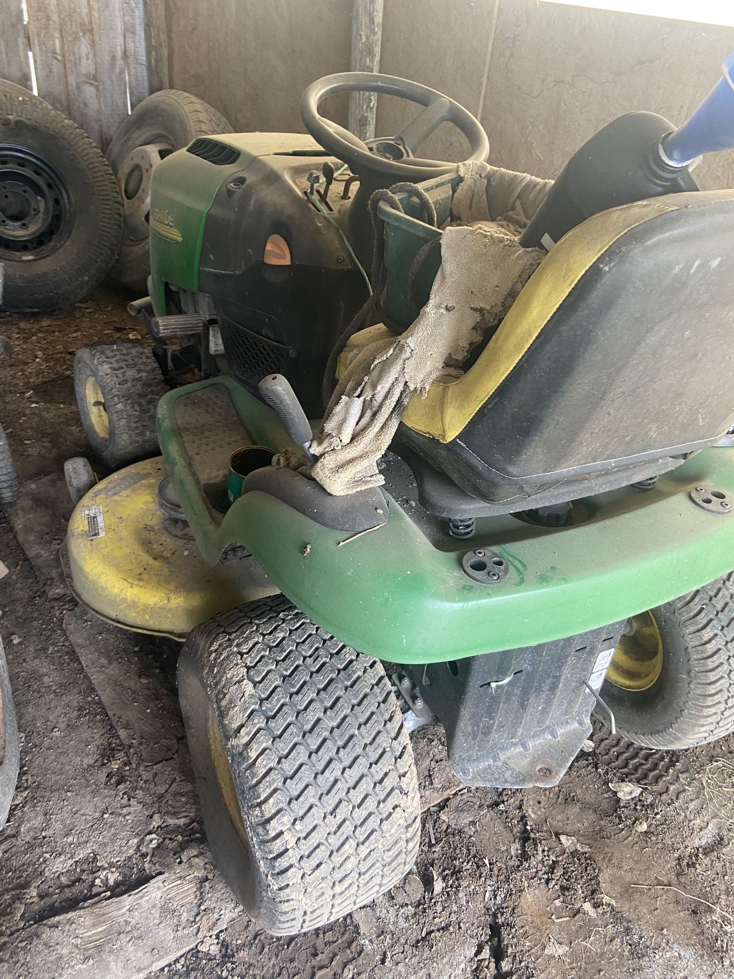 John Deer Lawn Mower