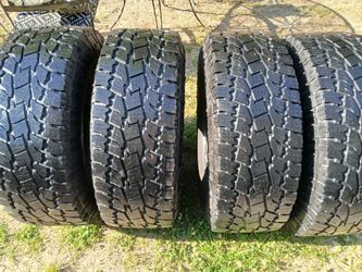 4 35×12 50 R17 LT Toyo Tires