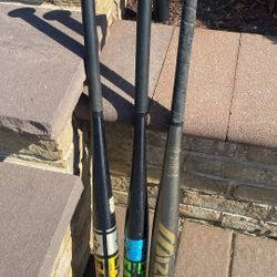 Set 3 Softball Bats  34 Inches