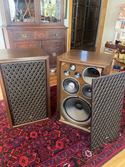 Sansui SP2000 speakers