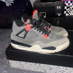Jordan 4 Size 7Y
