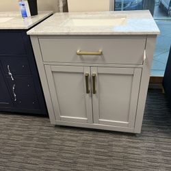30” Bathroom Vanity In Grey 