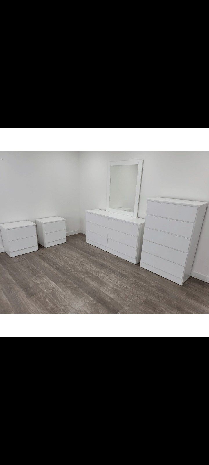 Dresser With Mirror Chest And Two Nightstands *** Fast Delivery 