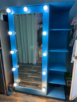 Closet / vanity mirror