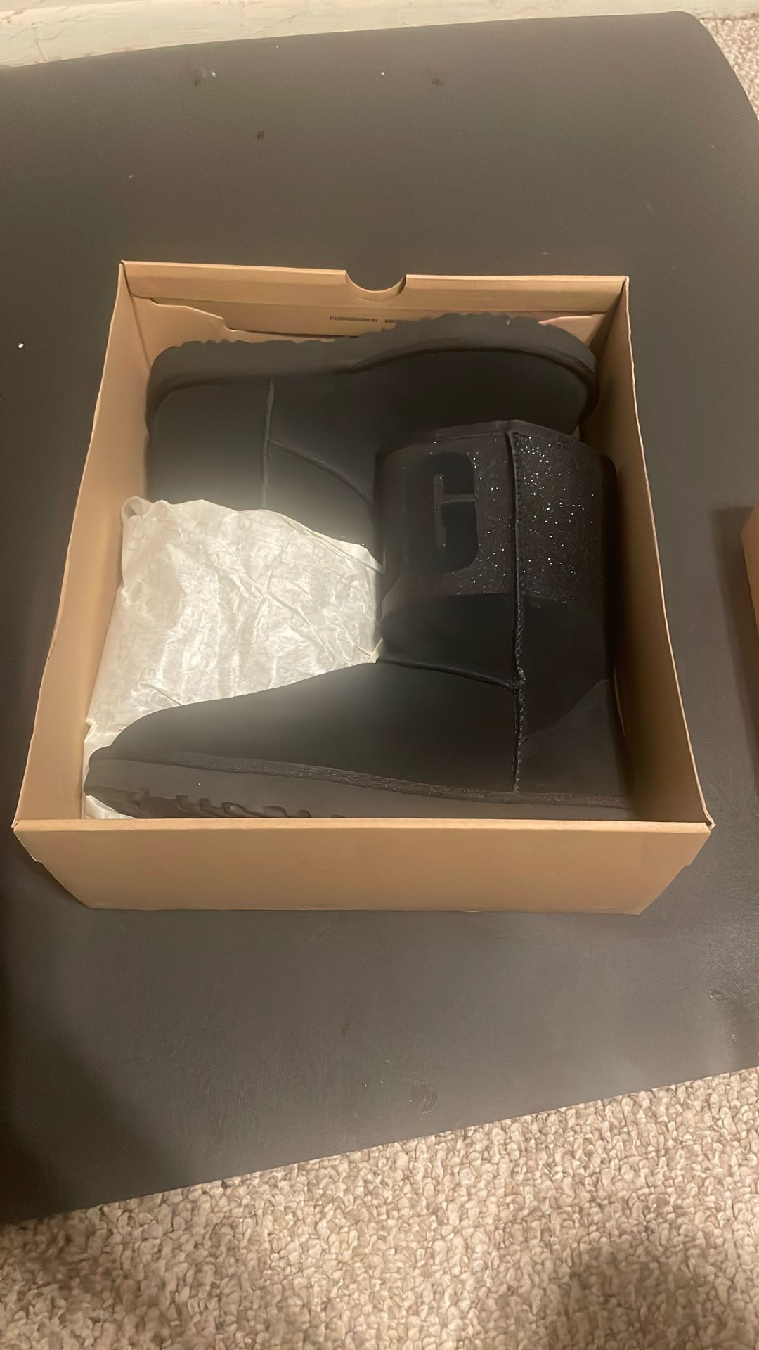 Ugg W Classic Short Sparkle Women’s Boot Size 8