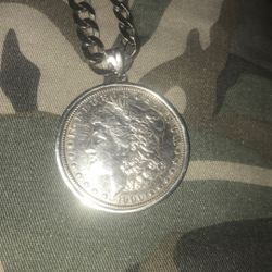 Silver Chain And Coin Pendent 