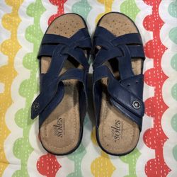 NeW GOOD SOLES SANDLES Size 9 W