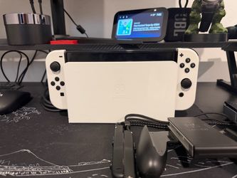 Nintendo Switch Oled White model
