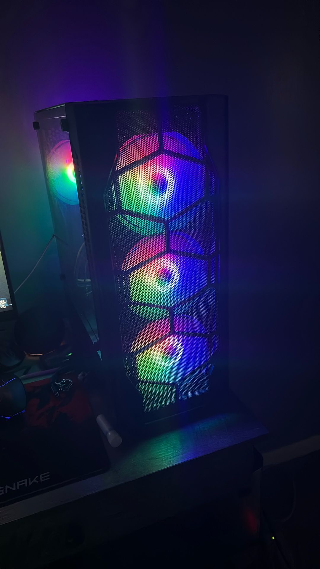 PC, All Black