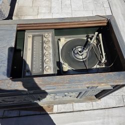 Free, Old School Magnavox Stereo Cabinet 