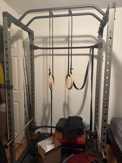Pull Up Stand