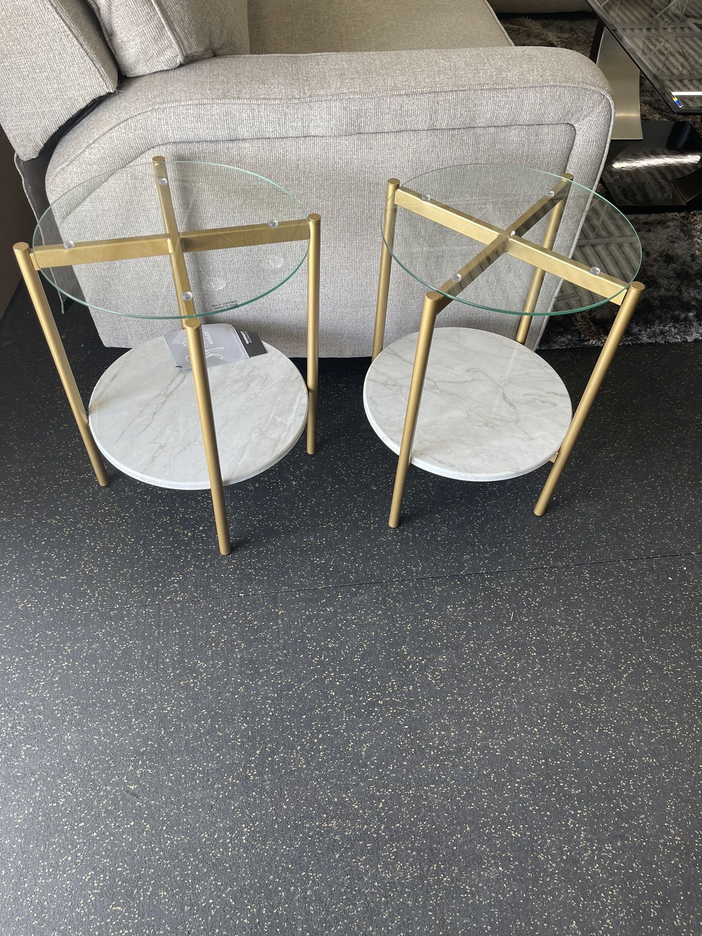 End Table On Clearance $75.00 Each 2 For $150.00