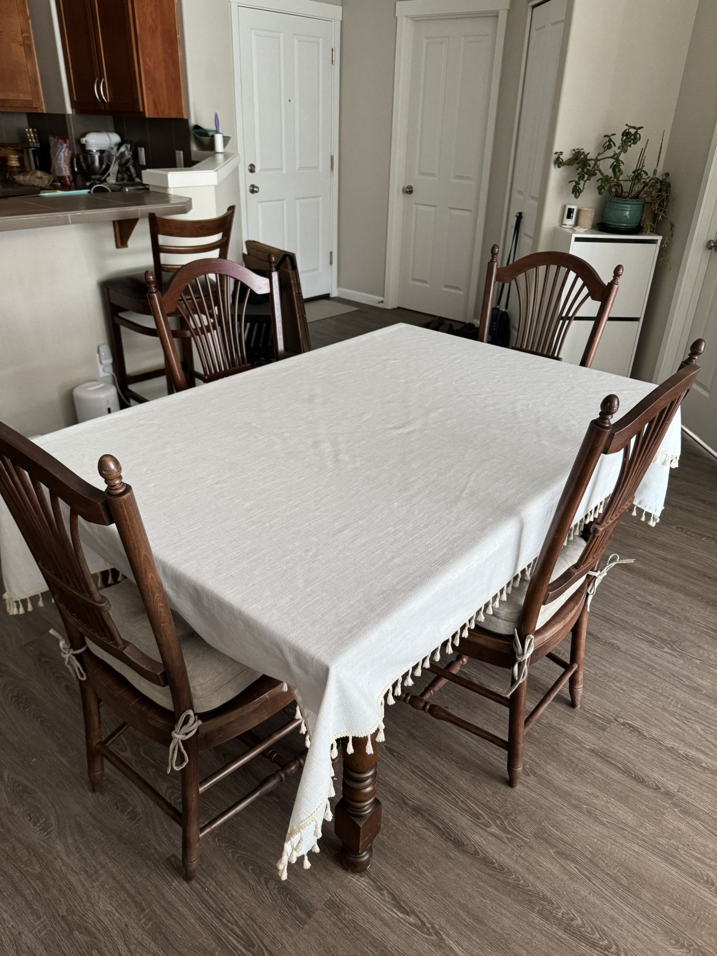 Solid Wood Dining Table W/ Chairs, Cushions And Table Cloth
