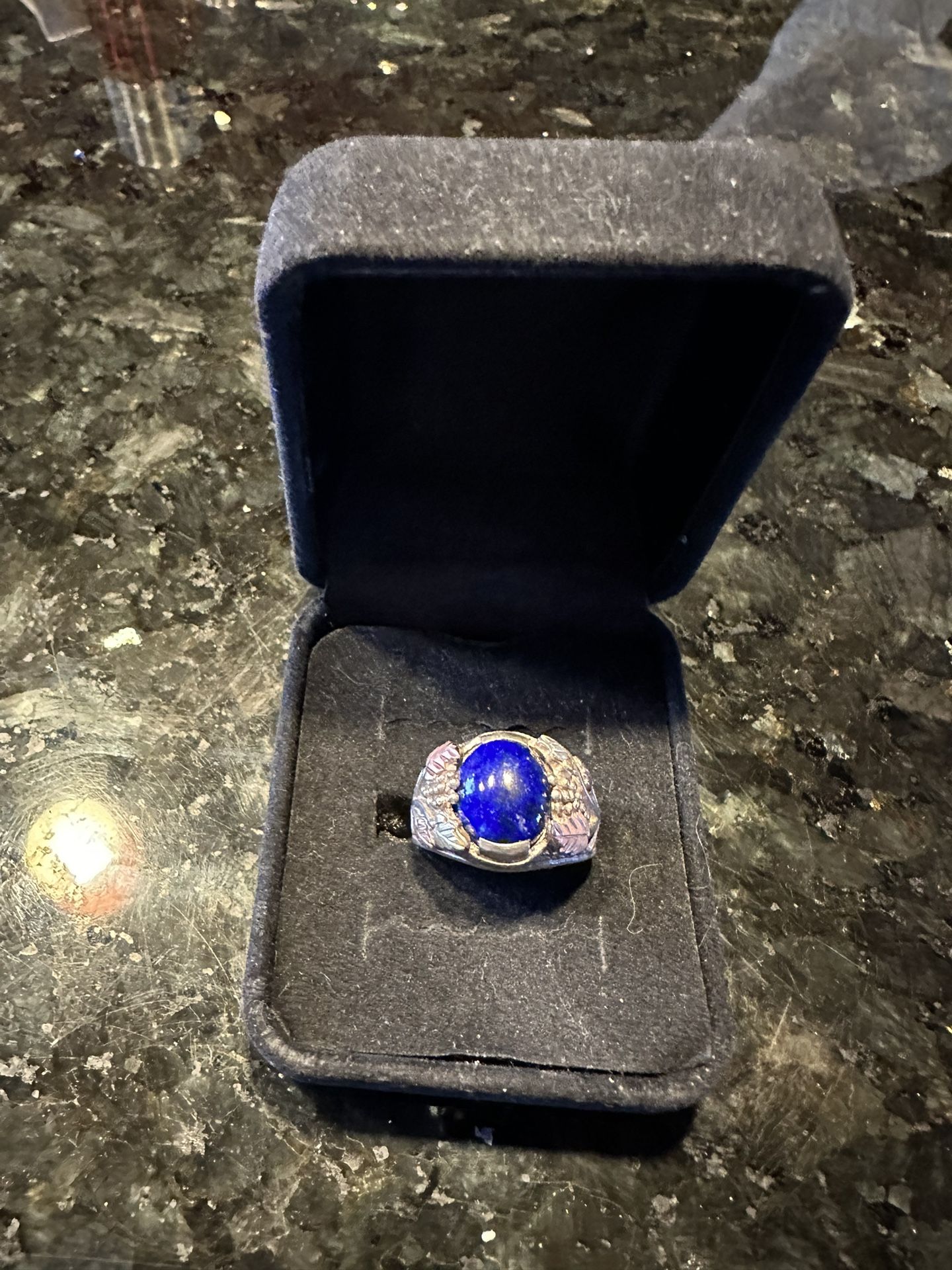 Black Hills Gold Unisex Ring W/ Blue Stone