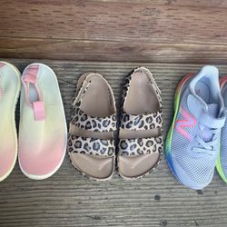 Girl's shoes All shoes are size 9