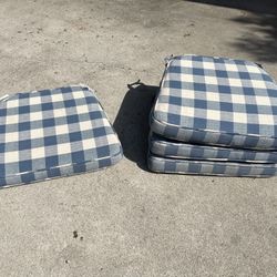 4 Chair Cushions