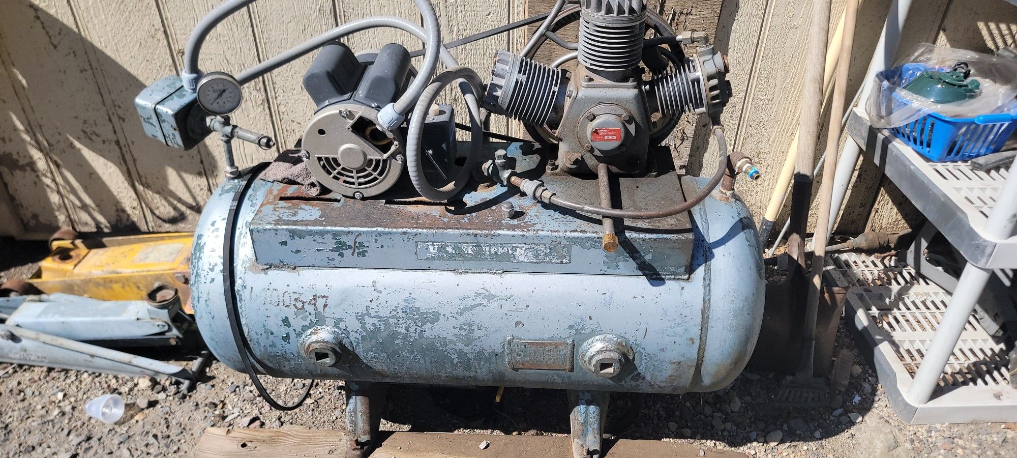 Air Compressor