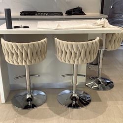 Brand New In Box！Set of 4，Premium Old Money Aesthetic 360° Swivel Bar Stools with Wide Seats