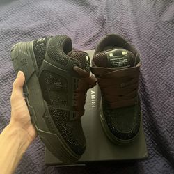 Amir MA1 Black Rhinestones Size 9/42