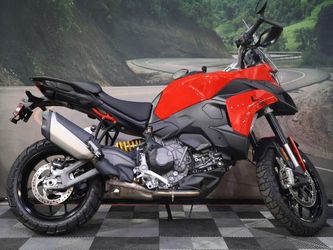 2025 Ducati Multistrada V2