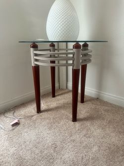 BRAND NEW COFFEE TABLE