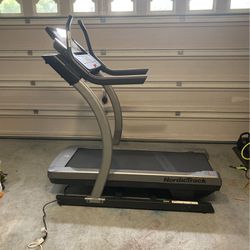 Nordictrack X22i Incline Trainer Treadmill 