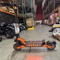 Dual-motor high-speed electric scooter