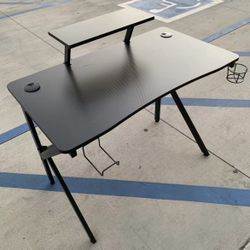 Computer  Gamers Desk