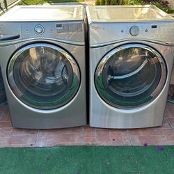 Washer And Dryer /Lavadora Y Secadora