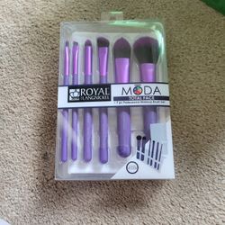 new makeup brush set. moda. 7 piece