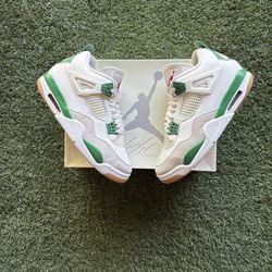 Jordan 4 SB “Pine Green”