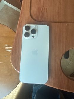 iPhone 16 Pro Max Unlocked