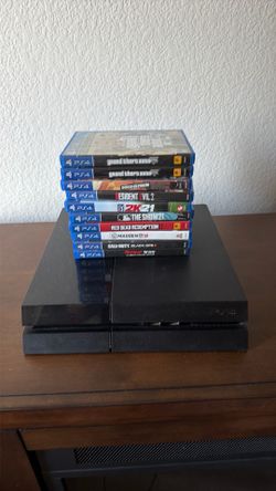 PlayStation 4 and 10 games