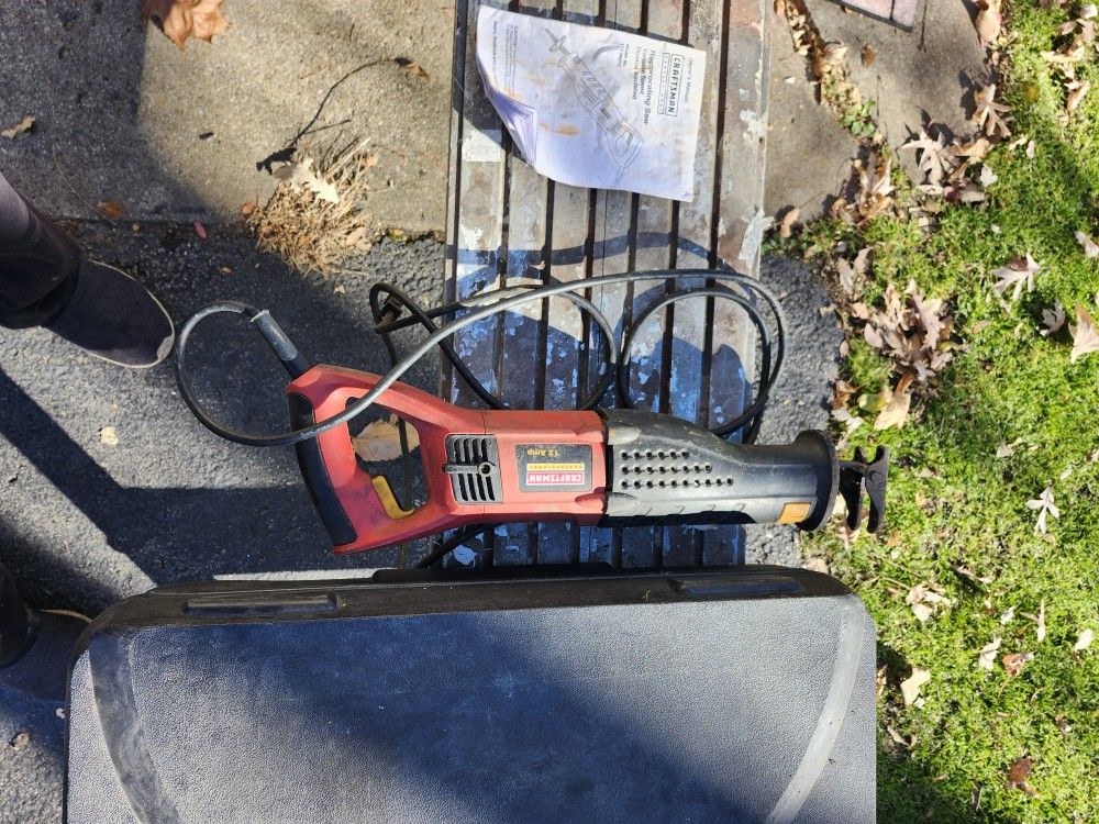 Craftsman reciprocating saw.