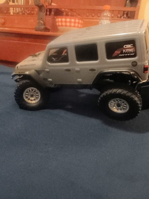 Axial SCX24 Jeep Wrangler JLU 1/24 Scale 