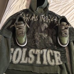 Dark green Air Force 1’s /solstice hoodie