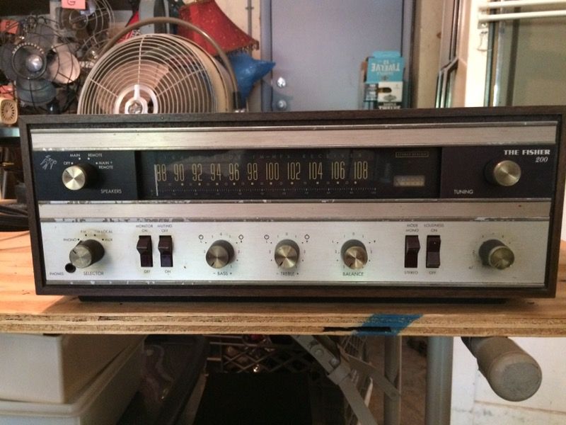 Fisher 200t receiver. Great old school classic receiver.