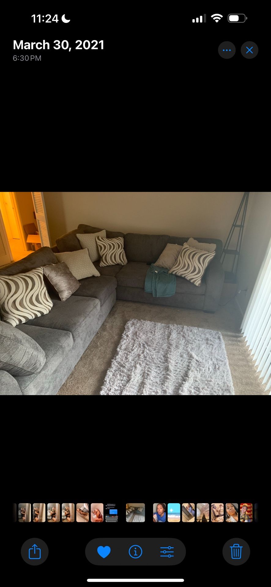 grey 2-Piece sectional couch