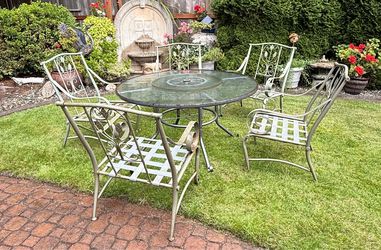 Free Outdoor set 5 metal chairs and glass top table