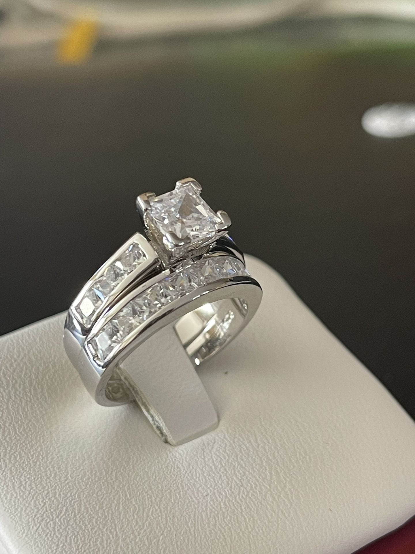 Women Engagement Wedding Ring Set .925 Sterling Silver Size 4. 5.10