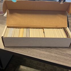 box of old skybox and Nba hoops cards, nfl edge 95