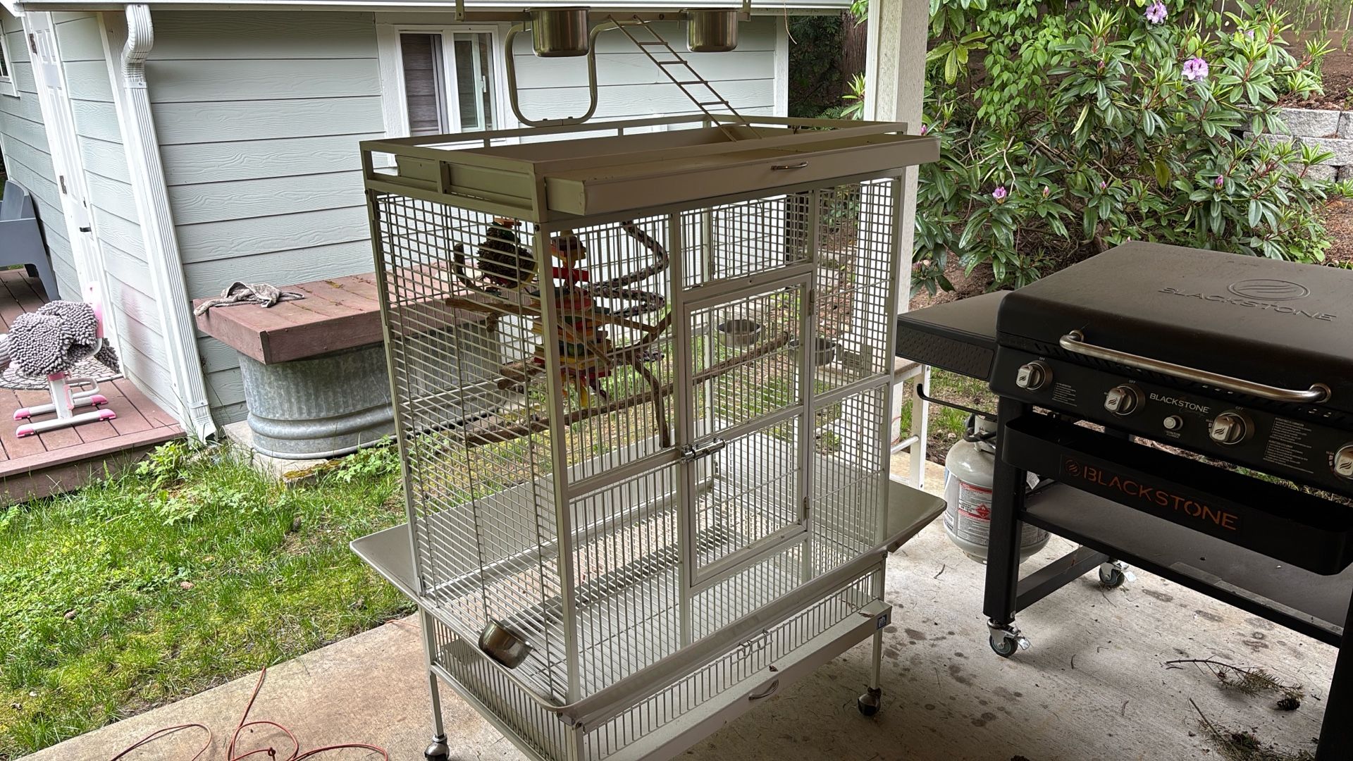 Large Parrot Cage