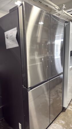 Samsung four-door refrigerator