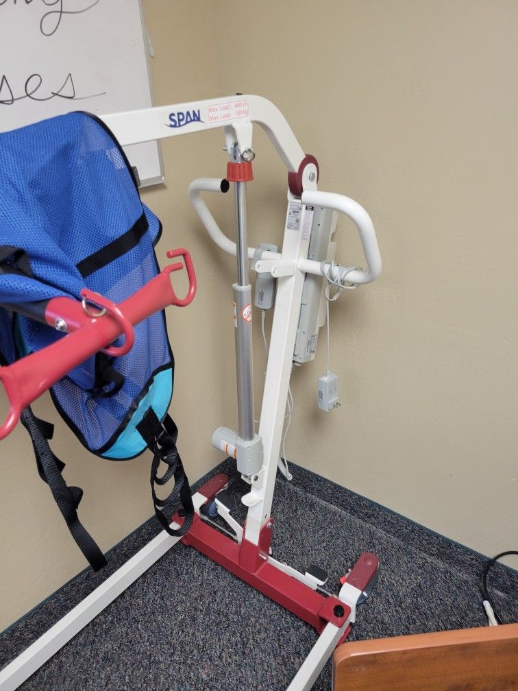 F400 Foldable / Portable Patient Lift