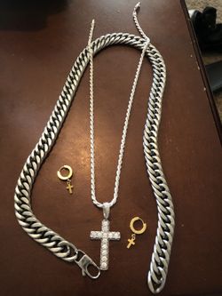 JUST THE SILVER CROSS CHAIN! (sold everything else)